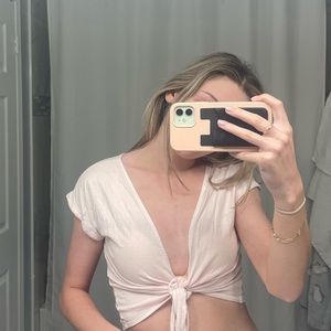 Aritzia Wilfred XS Light Pink Cropped Reversible Tie-Up / Tie-Back T-Shirt